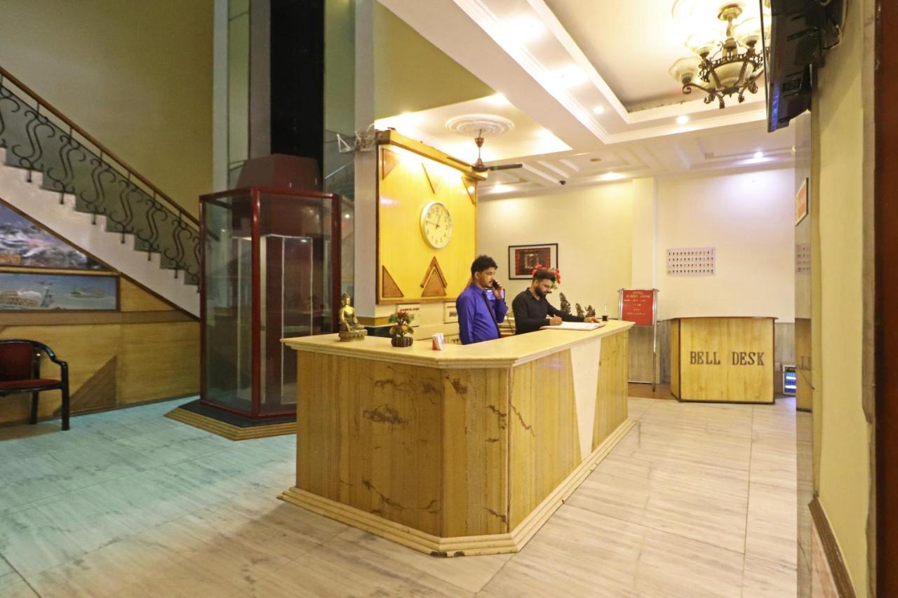 Silver Shine New Delhi - Comfort Stay Exterior photo